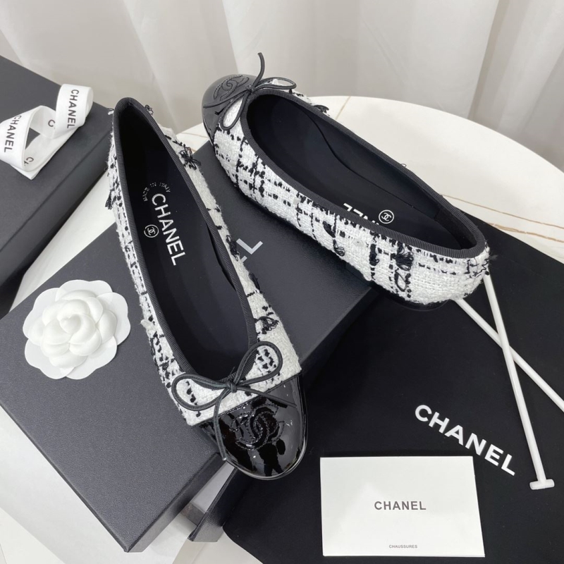 Chanel Flat Shoes